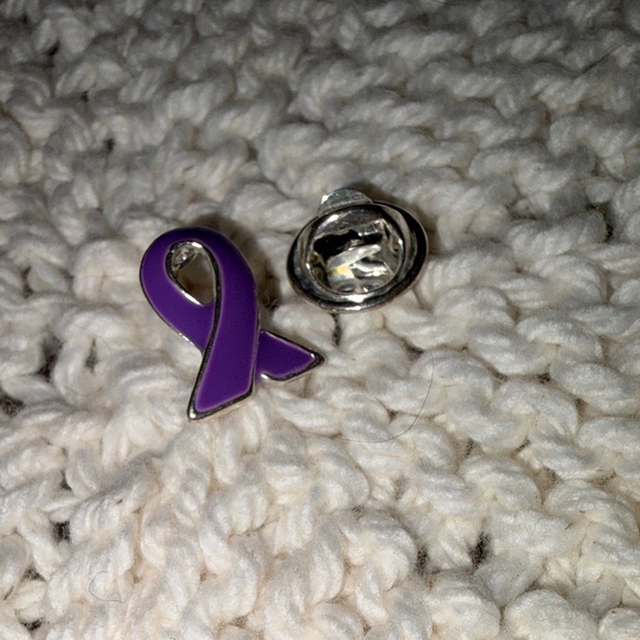 Purple Awareness Ribbon Pin - Picture 3 of 4